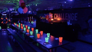 GLOW (9pm-11pm) - Image