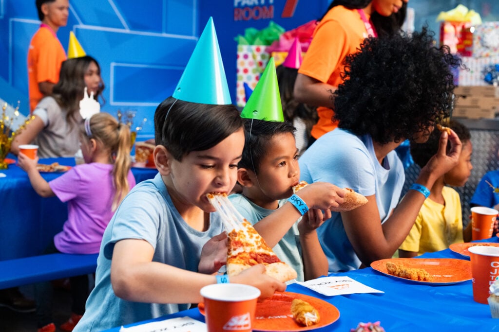 cleveland's easiest birthday party catering -... Easy Birthday Party Food Ideas: Delicious Snacks and Food for a Stress ...